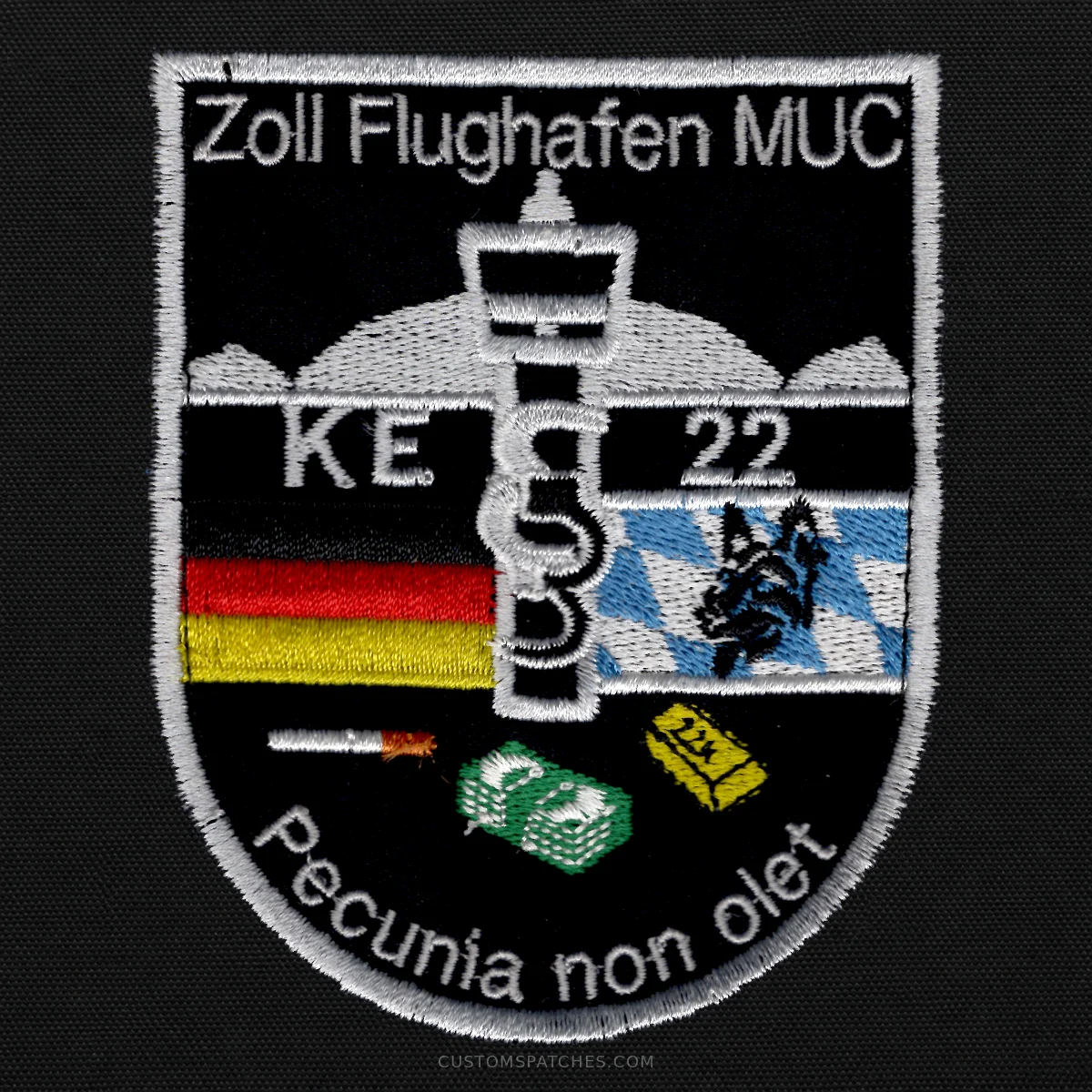 Zoll Flughafen MUC KE 22 Pecunia non olet – Germany – Patch